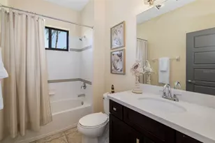 826 Honeyflower Loop, Bradenton, FL 34212 - Photo 30