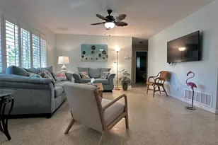 3605 Iroquois Ave, Sarasota, FL 34234 - Photo 8