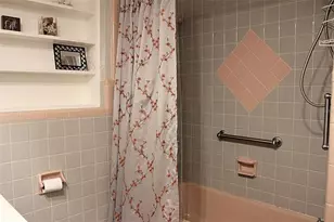 3605 Iroquois Ave, Sarasota, FL 34234 - Photo 22