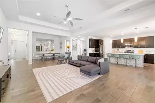 650 Rosemary Cir, Bradenton, FL 34212 - Photo 12
