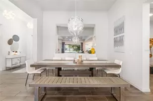 650 Rosemary Cir, Bradenton, FL 34212 - Photo 8