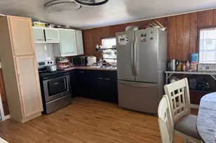 1506 S 78th Street S, Tampa, FL 33619 - Photo 8