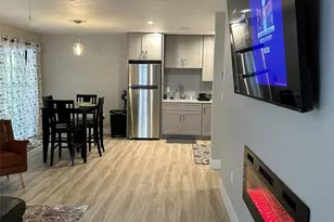 1840 3rd Ave E, Bradenton, FL 34208 - Photo 8