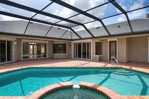 8312 Misty Lake Cir, Sarasota, FL 34241 - Photo 10