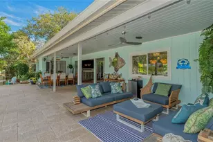 613 Buttonwood Dr, Longboat Key, FL 34228 - Photo 36