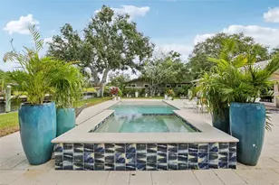 613 Buttonwood Dr, Longboat Key, FL 34228 - Photo 6