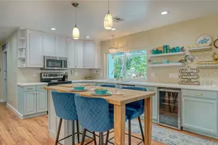 613 Buttonwood Dr, Longboat Key, FL 34228 - Photo 14