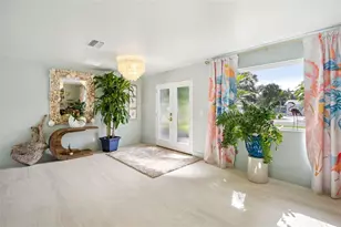 613 Buttonwood Dr, Longboat Key, FL 34228 - Photo 16