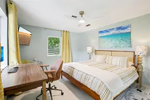 613 Buttonwood Dr, Longboat Key, FL 34228 - Photo 14
