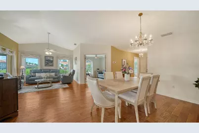 4198 Vallarta Court #3027, Sarasota, FL 34233 - Photo 6