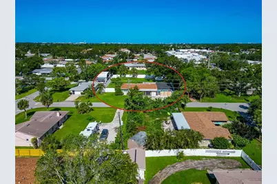 5948 Mirror Lake Road, Sarasota, FL 34238 - Photo 46