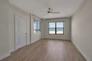 5740 Midnight Pass Rd, Sarasota, FL 34242 - Photo 26