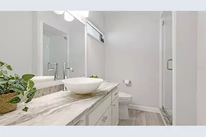 2383 Lakeside Mews #D3, Sarasota, FL 34235 - Photo 20