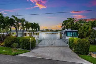 14544 Riverside Dr, Fort Myers, FL 33905 - Photo 2