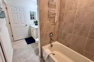 17724 Gawthrop Dr, Bradenton, FL 34211 - Photo 12