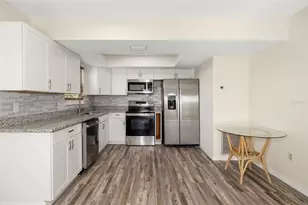 2513 Avenue B, Bradenton Beach, FL 34217 - Photo 14