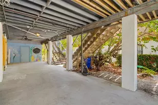 2513 Avenue B, Bradenton Beach, FL 34217 - Photo 12