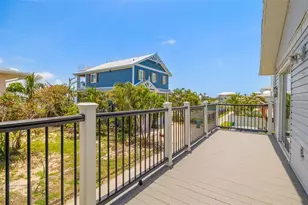 2513 Avenue B, Bradenton Beach, FL 34217 - Photo 8