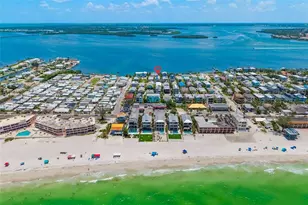 2513 Avenue B, Bradenton Beach, FL 34217 - Photo 4