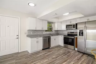 2513 Avenue B, Bradenton Beach, FL 34217 - Photo 20