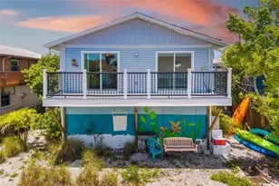 2513 Avenue B, Bradenton Beach, FL 34217 - Photo 2