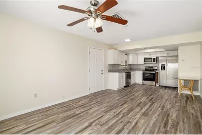 2513 Avenue B #B, Bradenton Beach, FL 34217 - Photo 12