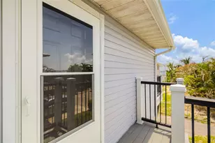 2513 Avenue B, Bradenton Beach, FL 34217 - Photo 32