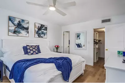 5600 Beach Way Drive #315, Sarasota, FL 34242 - Photo 16