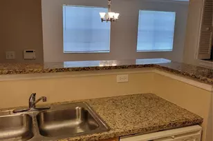 1155 Villagio Cir, Sarasota, FL 34237 - Photo 6