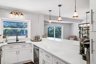 2141 Hyde Park Street, Sarasota, FL 34239 - Photo 12