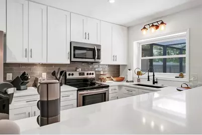 2141 Hyde Park Street, Sarasota, FL 34239 - Photo 10