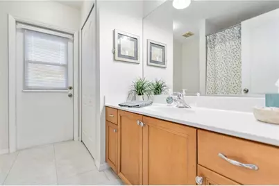 4845 Post Pointe Drive, Sarasota, FL 34233 - Photo 24