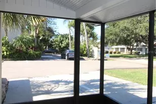 1648 Redwood St, Sarasota, FL 34231 - Photo 10