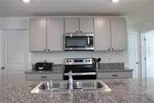 2958 Great Abaco Way, Bradenton, FL 34208 - Photo 2