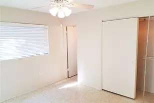 2155 Wood St, Sarasota, FL 34237 - Photo 16