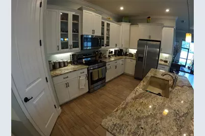 6619 35th Court E, Sarasota, FL 34243 - Photo 18