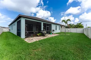 6619 35th Ct E, Sarasota, FL 34243 - Photo 44