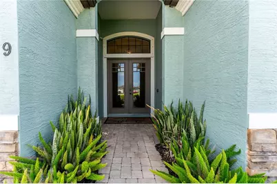6619 35th Court E, Sarasota, FL 34243 - Photo 6