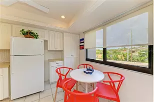 6840 Midnight Pass Rd, Sarasota, FL 34242 - Photo 14