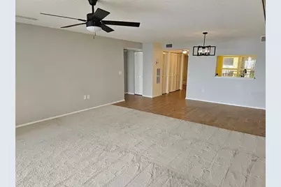 6430 Sun Eagle Lane #103, Bradenton, FL 34210 - Photo 8