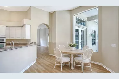 5839 Los Verdes Court, Bradenton, FL 34210 - Photo 12