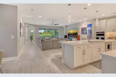 8668 Sundance Loop, Sarasota, FL 34238 - Photo 8