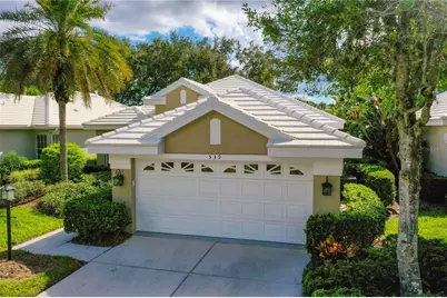 539 Fallbrook Drive, Venice, FL 34292 - Photo 2