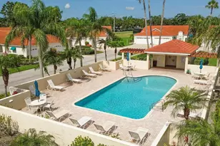 7508 Preserves Ct, Sarasota, FL 34243 - Photo 18