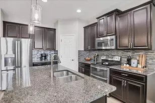 7930 111th Terrace E, Parrish, FL 34219 - Photo 12