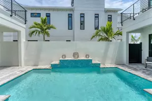 6028 Red Mangrove Ln, Bradenton, FL 34210 - Photo 52