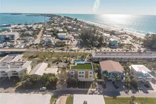 111 6th St N, Bradenton Beach, FL 34217 - Photo 54