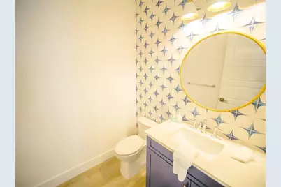 111 6th Street N, Bradenton Beach, FL 34217 - Photo 16