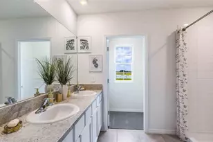 18317 Canopy Pl, Lakewood Ranch, FL 34211 - Photo 8