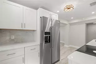 1240 Solitude Ln, Sarasota, FL 34242 - Photo 48